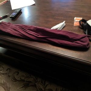 Maroon tights
